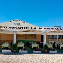 Restaurante La Almadraba instalación restaurante 1